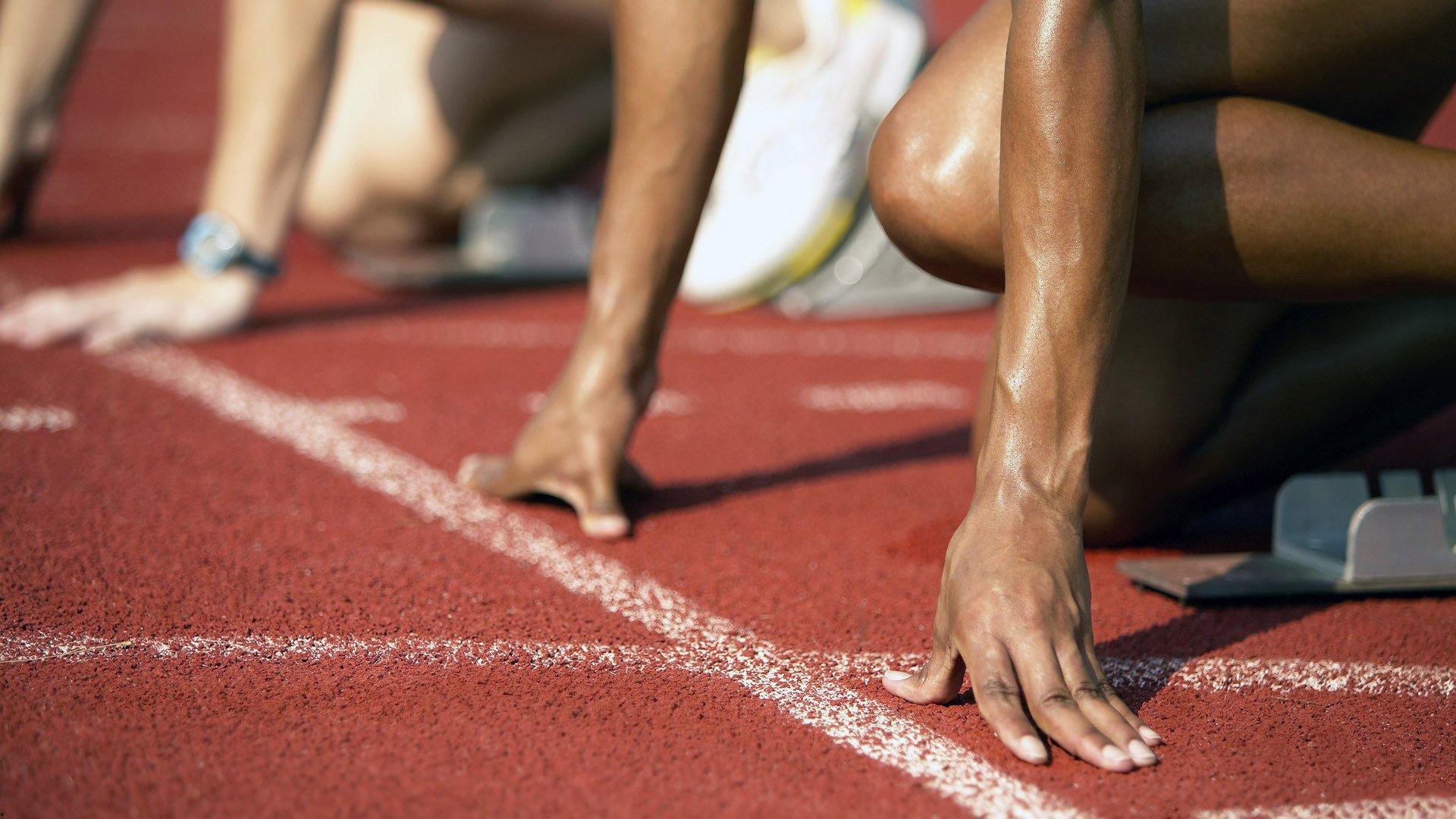 数据揭示男篮失利根源，李凯尔罕见零分，全队失误葬送39分